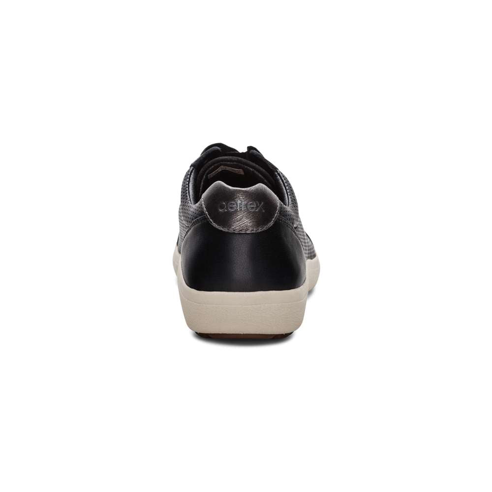 Courtney Lace-up Sneakers - Black
