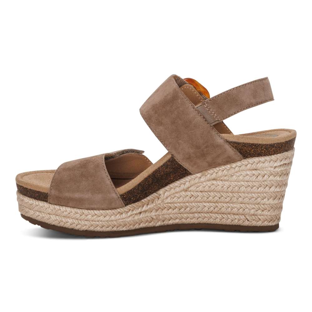 Ashley Wedges - Taupe