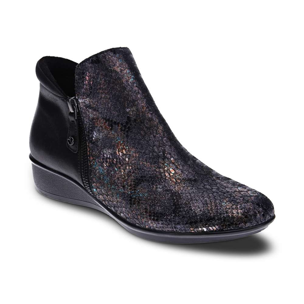 Damascus Wedged Boot - Black Metallic Python/Onyx