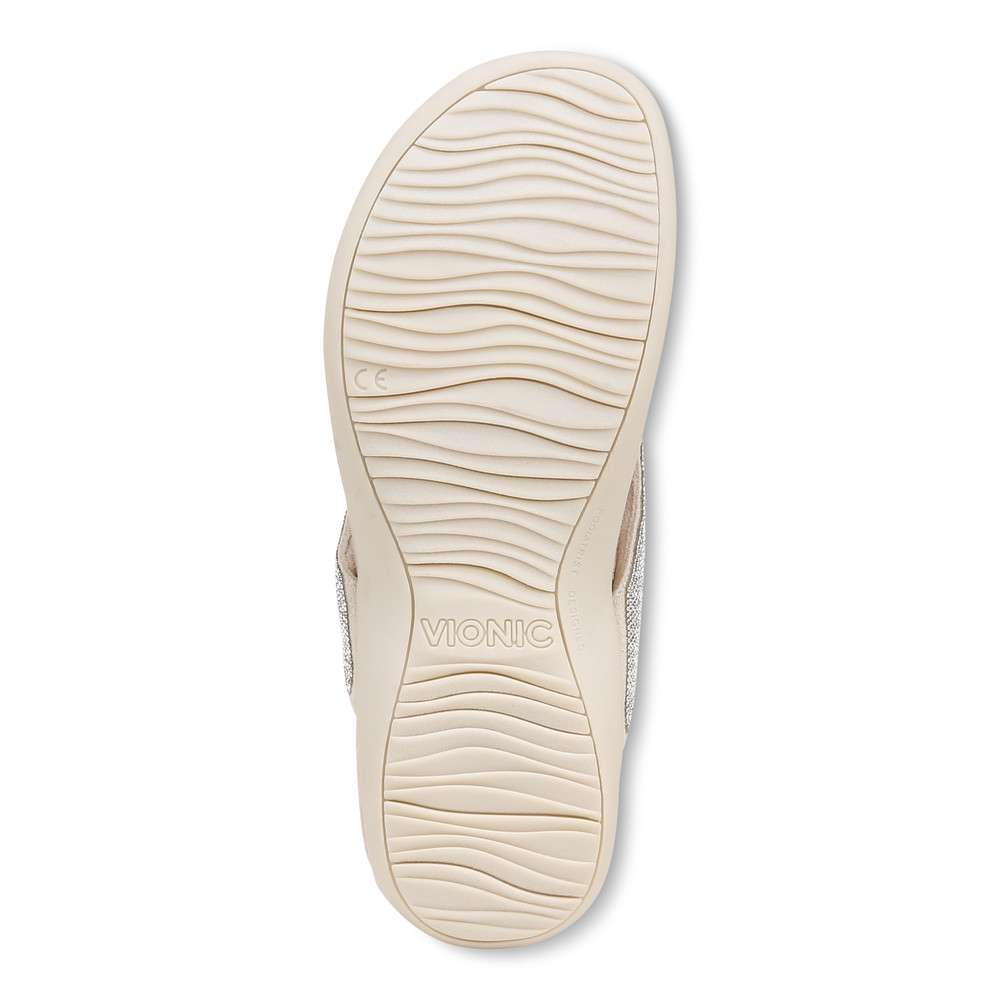 Dillon Shine Toe Post Sandal - Cream