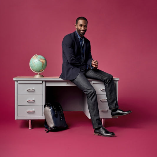 Lifestyle image for Bruno Oxford - Black