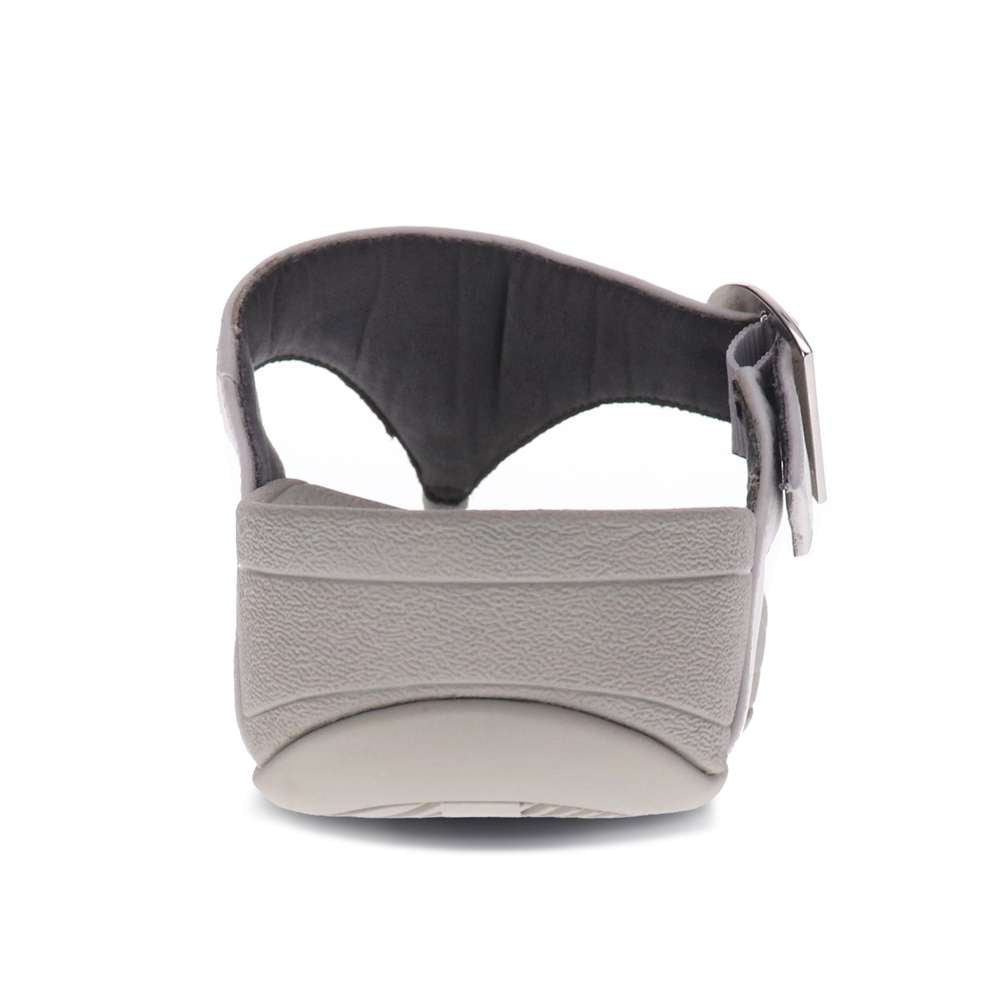 Faith Toe Post Sandal - White