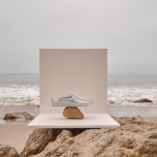 Lifestyle image for Uptown Mule 2 - Silver