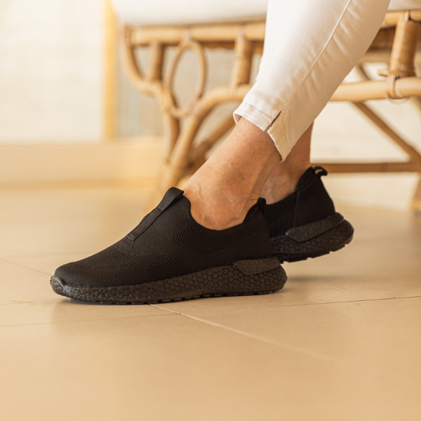 All Casual Sneakers