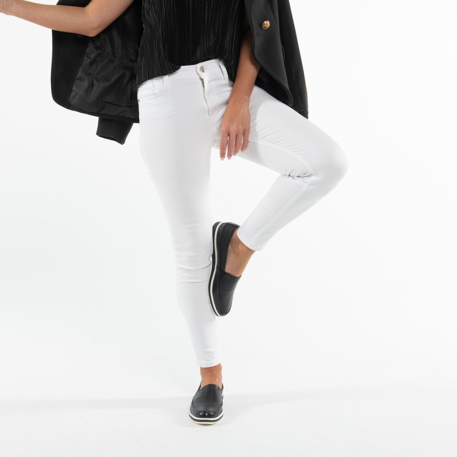 Naturalizer US 12