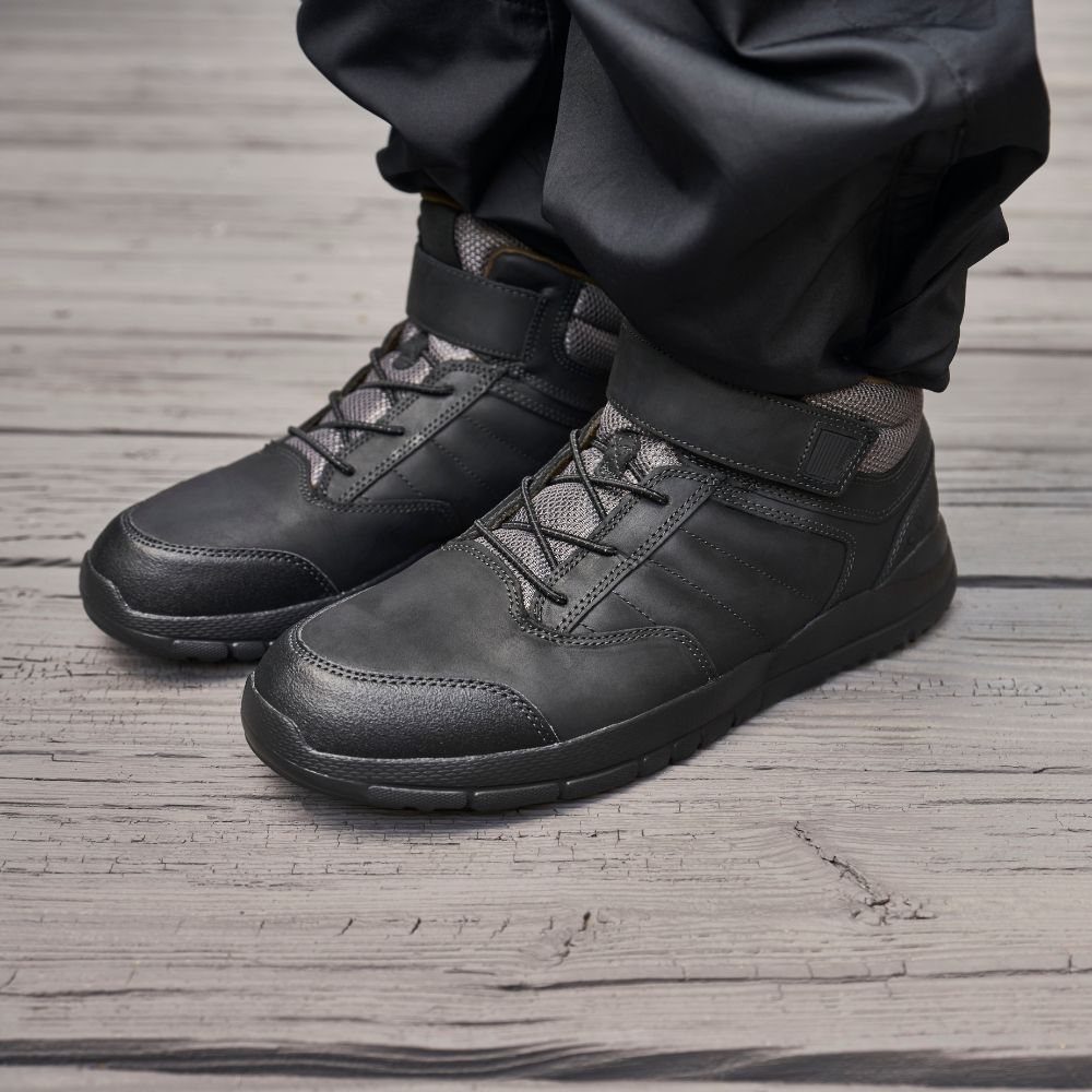 Men's Boots