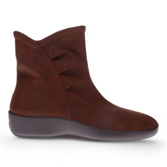 Karla Boot - Brown