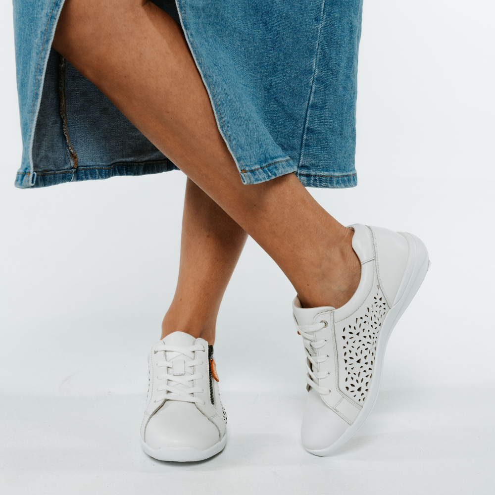 North Perf Zip Casual Sneaker - White/Apricot