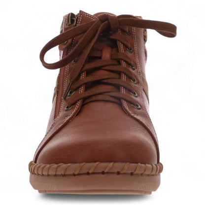 Wanda Zip Boot - Tan