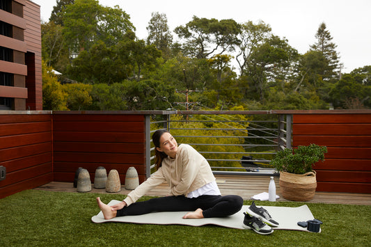 Lifestyle image for Amalia Active Sneaker - Black