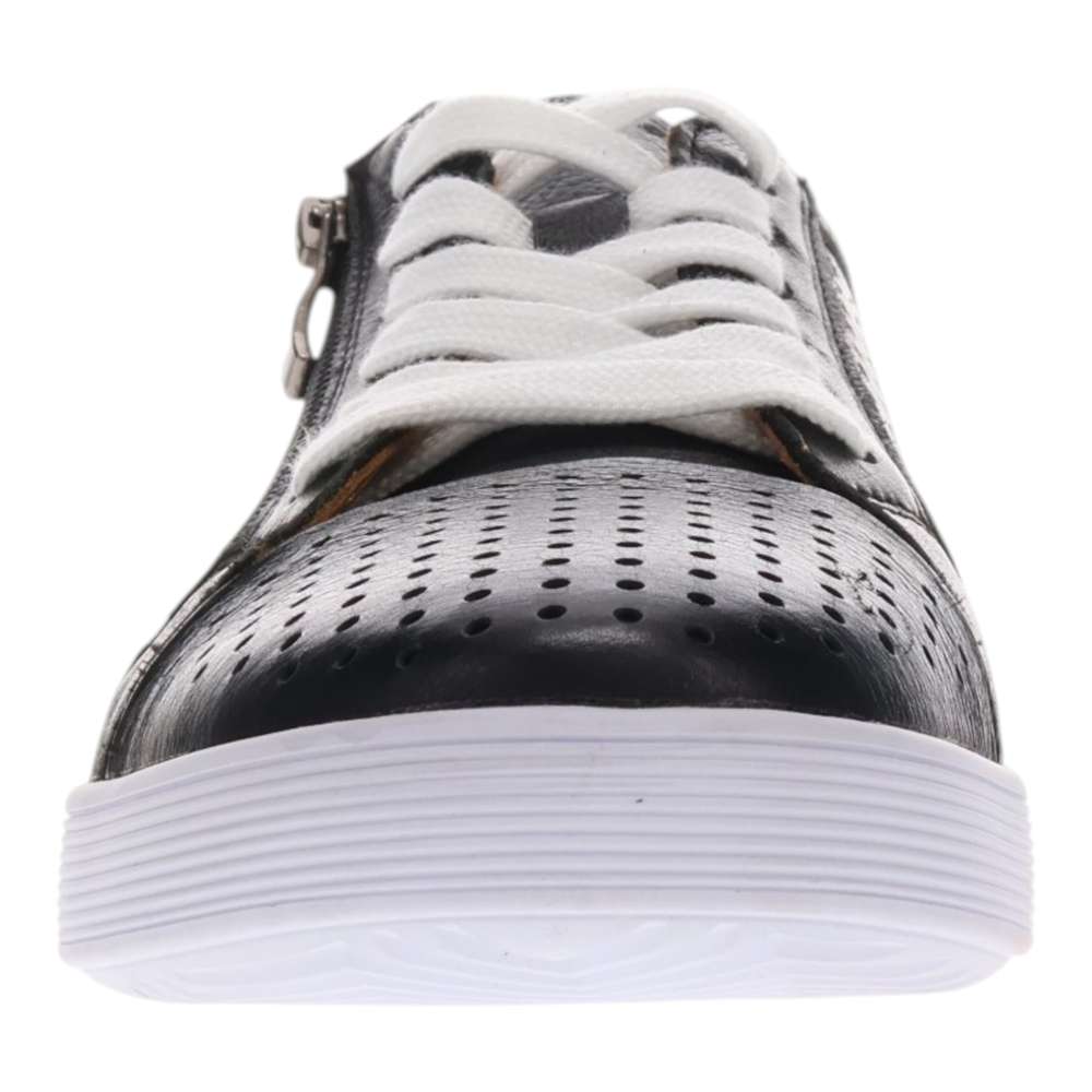 Bliss Casual Sneaker - Black