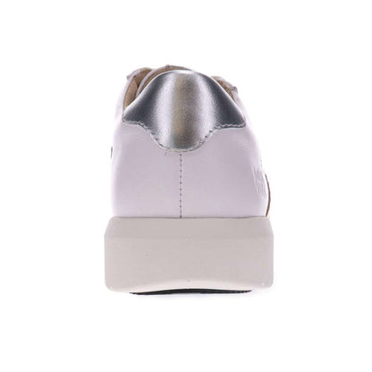 Brooklyn Lace-Up Casual Sneaker - White