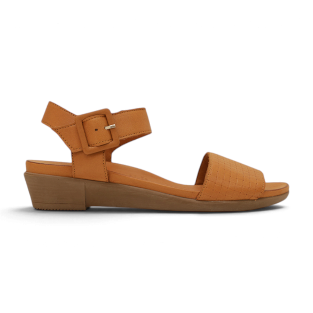 August Sandal - Coconut