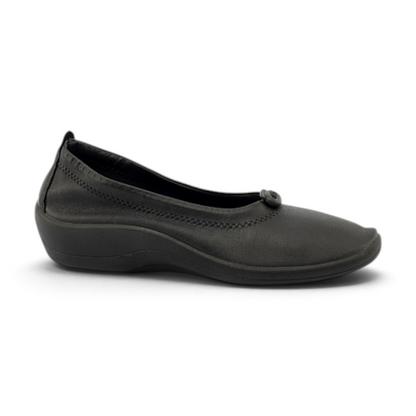 Cabrera Flats - Black