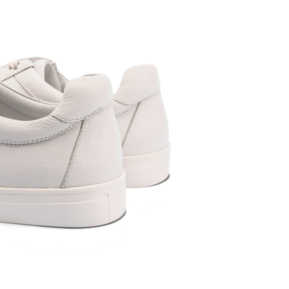 Cara Pebble Casual Sneaker - White
