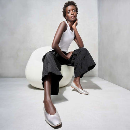 Carla Flat - Silver