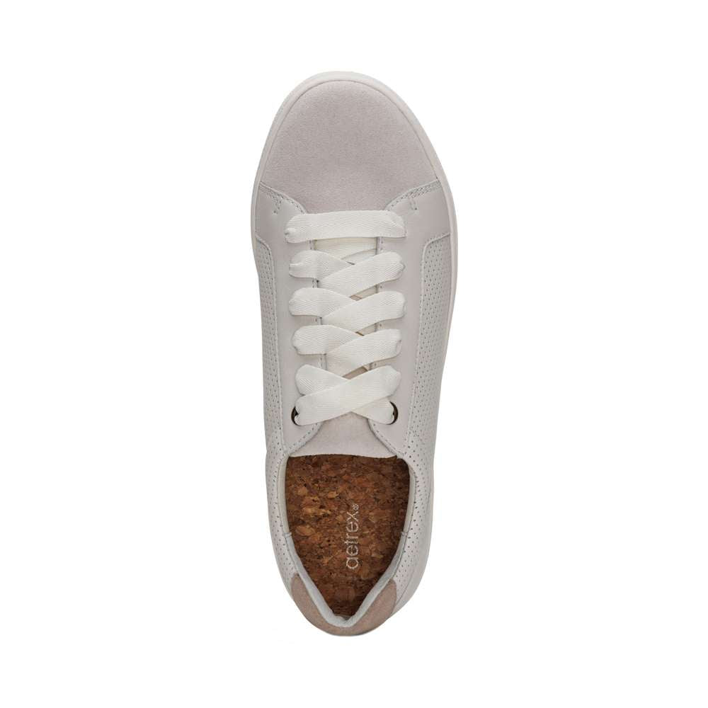 Courtney Lace-up Sneaker - Chalk