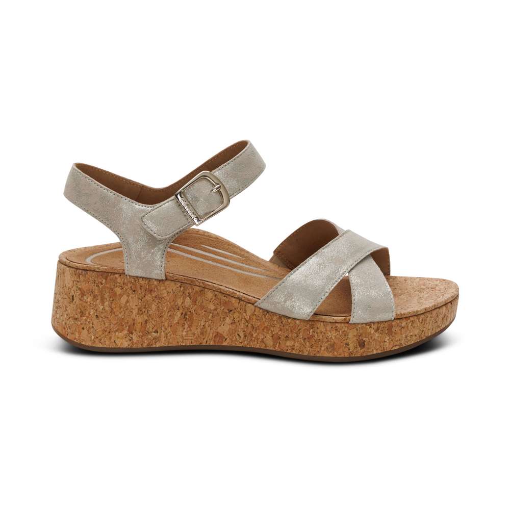Flora Adjustable Strap Wedge - Champagne