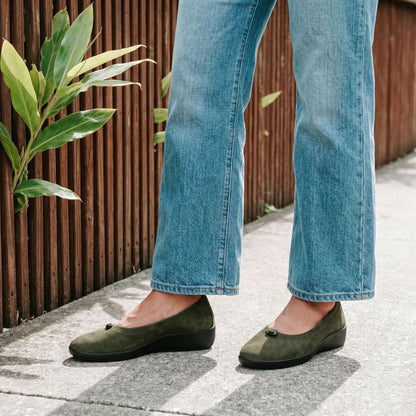 Kaylee Casual Slip-On - Olive