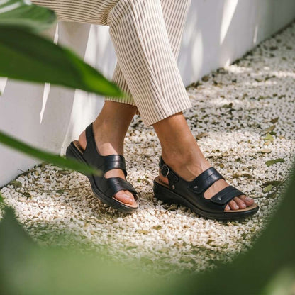 Manilla Slingback Sandal - Black French