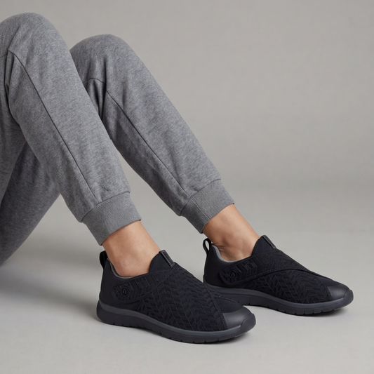 Lifestyle image for No. 84 Sport Double Depth Stretch - Black