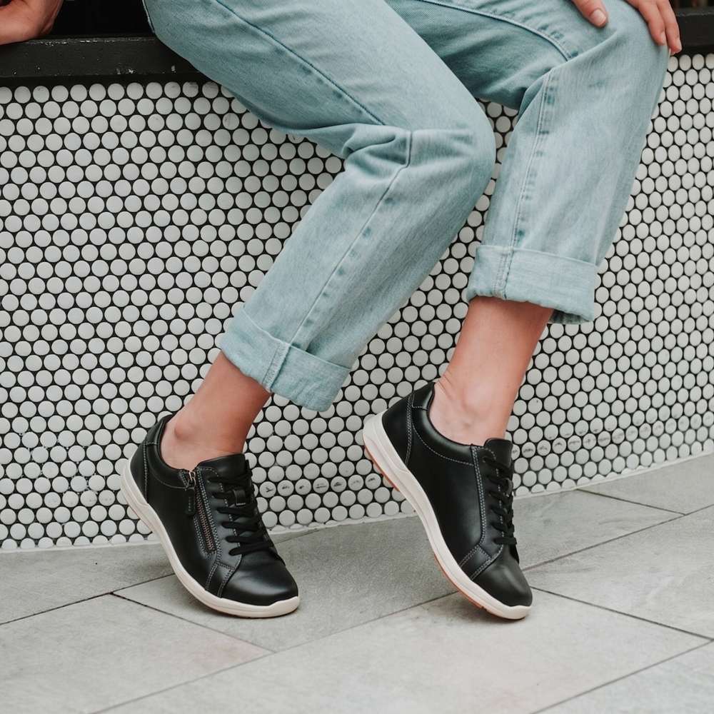 North Zip Casual Sneaker - Black Leather