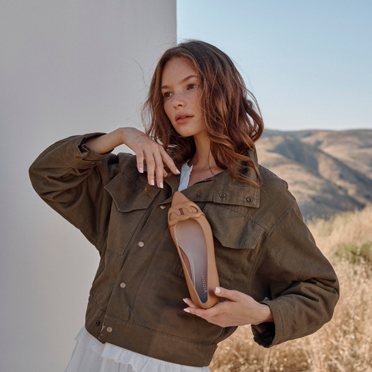 Lifestyle image for Arielle Flat - Camel