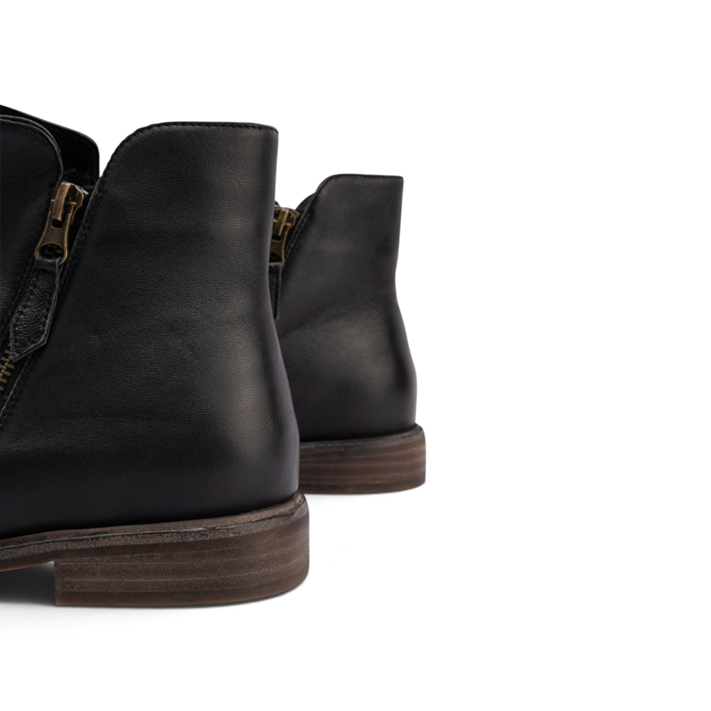 Xanadu Boot - Black