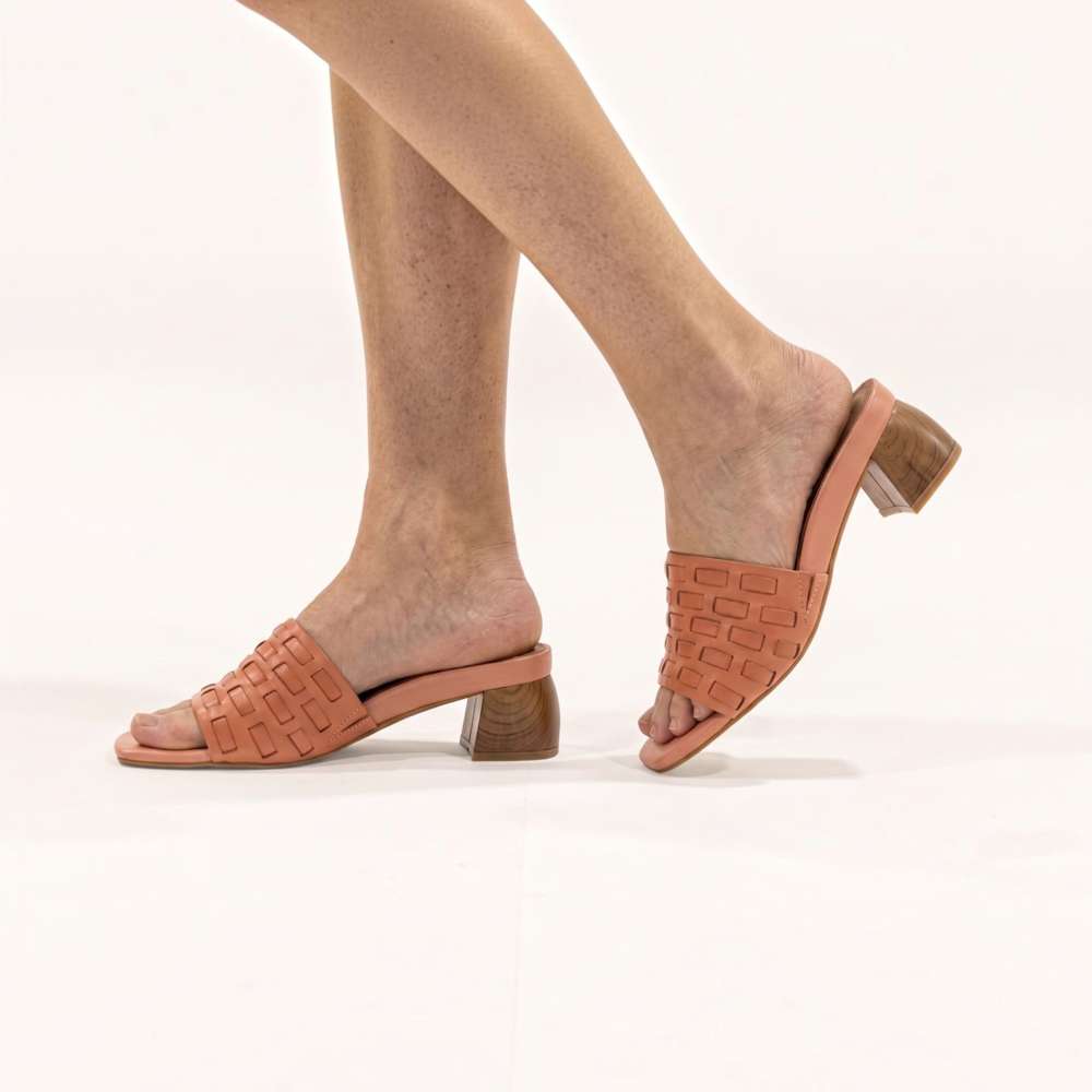 Yami Slide - Apricot